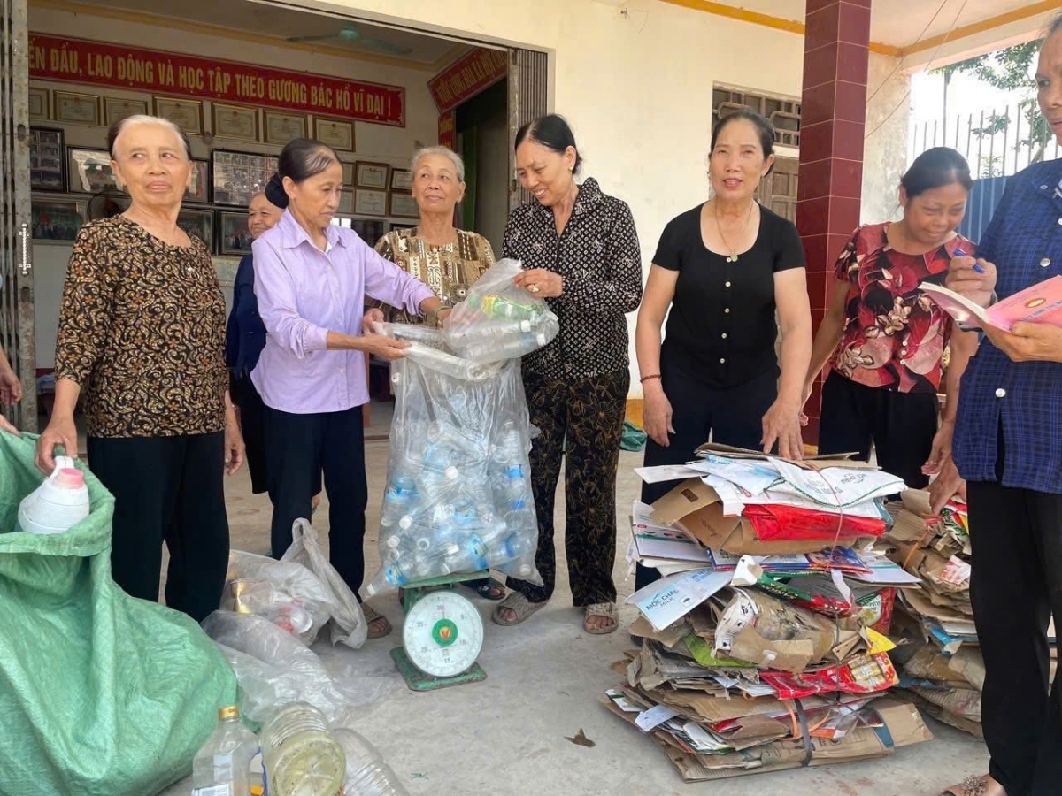 biến rác thành tiền